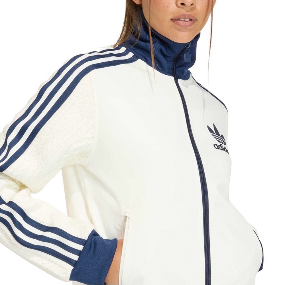 RARE women’s Adidas original knit classic track jacket top off white XL - Picture 3 of 5
